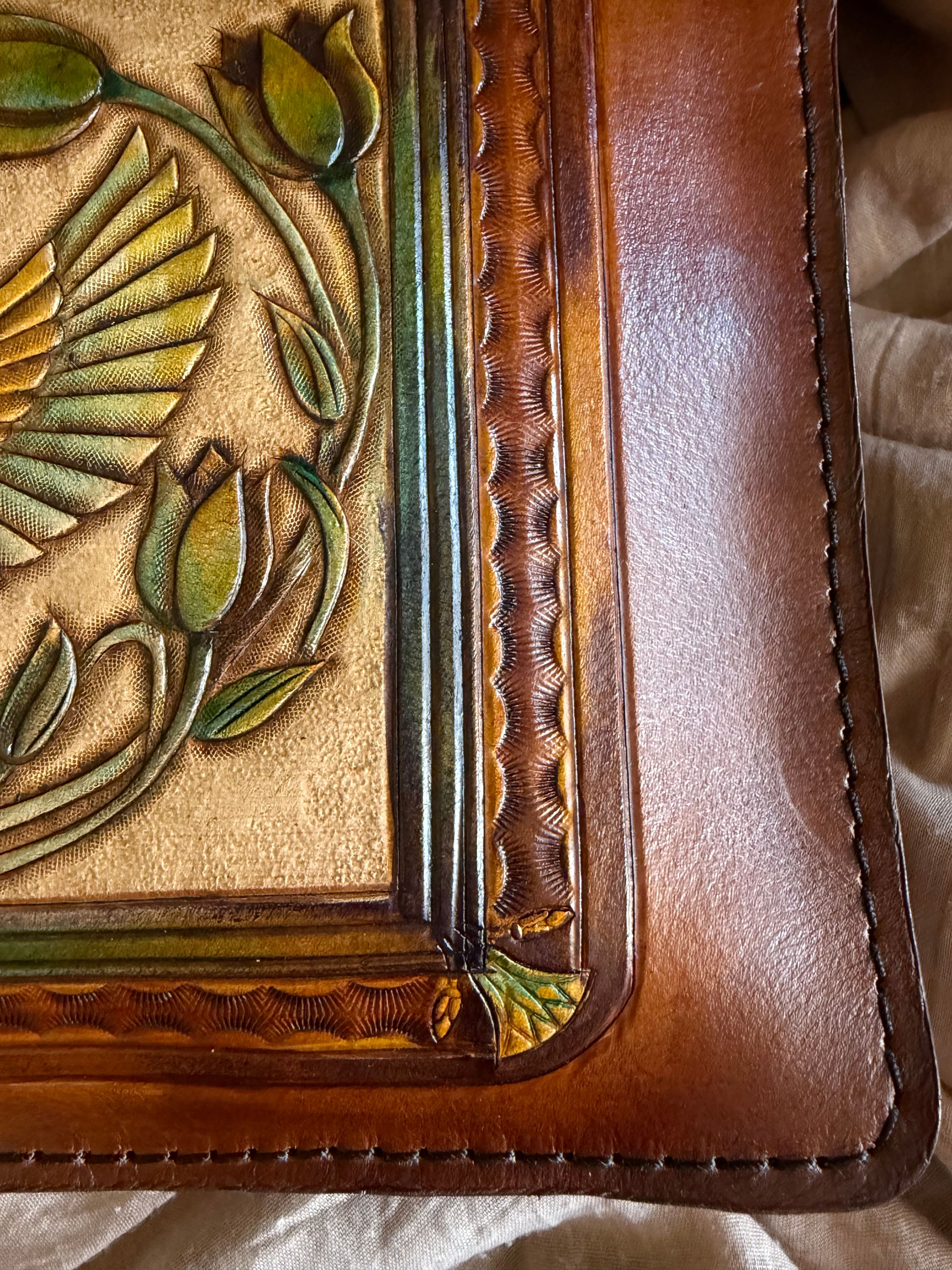 Winged Scarab unisex clutch brown